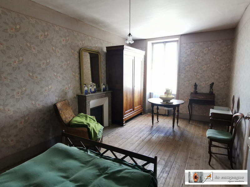 Maison ancienne - 200 m² - 11 pièces