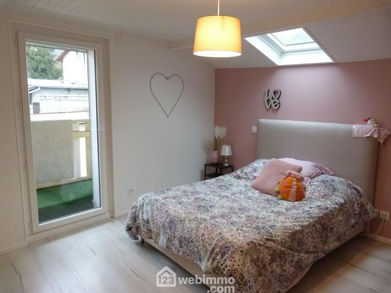 Maison - 248 m² - 11 pièces