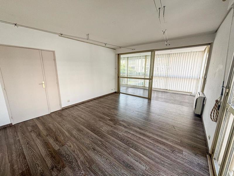 Appartement - 80 m² - 3 pièces