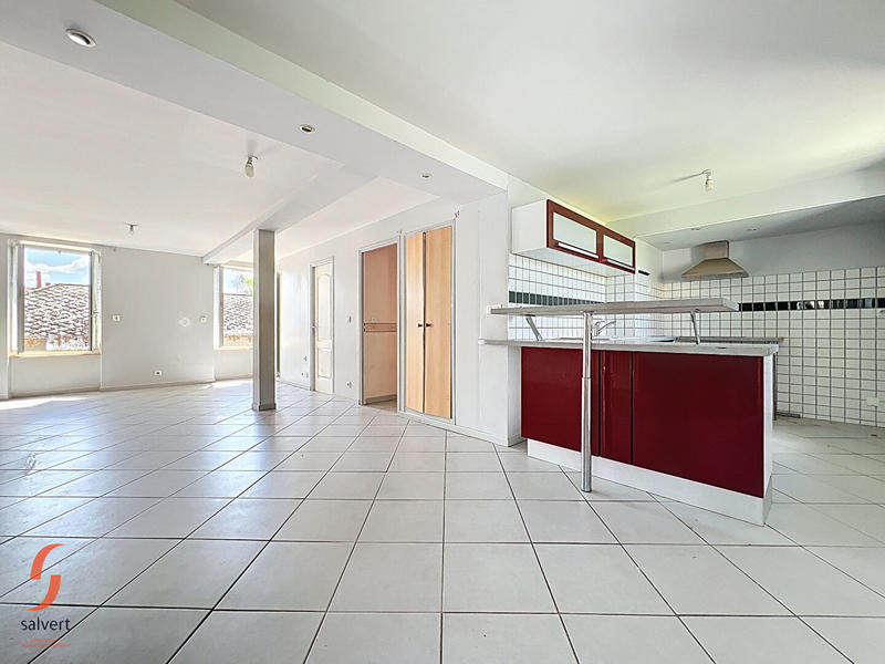 Immeuble - 8 pièces