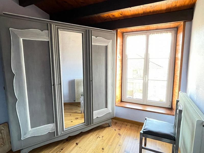 Maison - 212 m² - 8 pièces