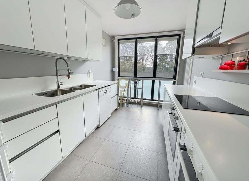 Appartement - 130 m² - 4 pièces