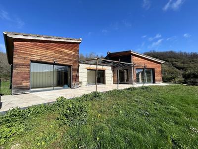 Maison de campagne - 170 m² - 4 pièces