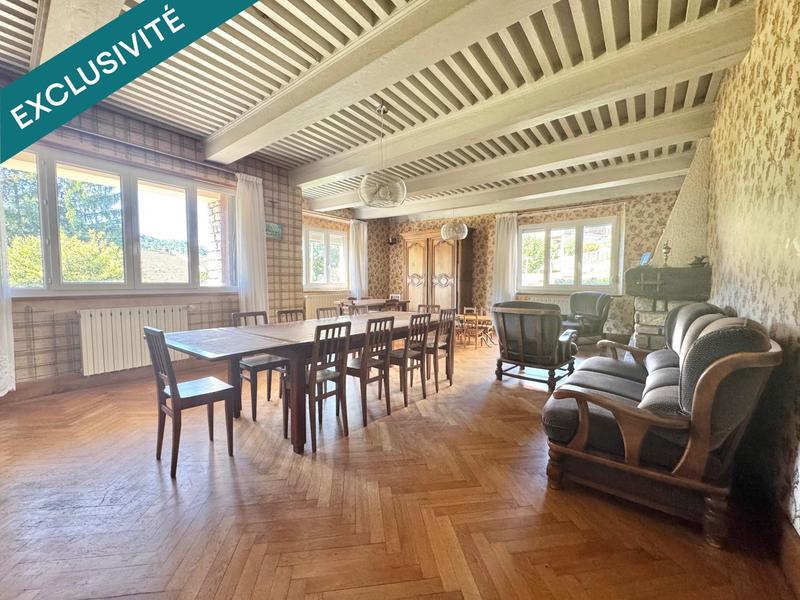 Appartement - 235 m² - 8 pièces