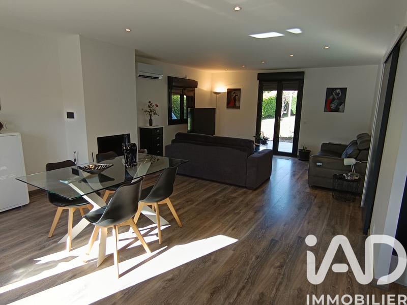 Maison - 96 m² - 4 pièces