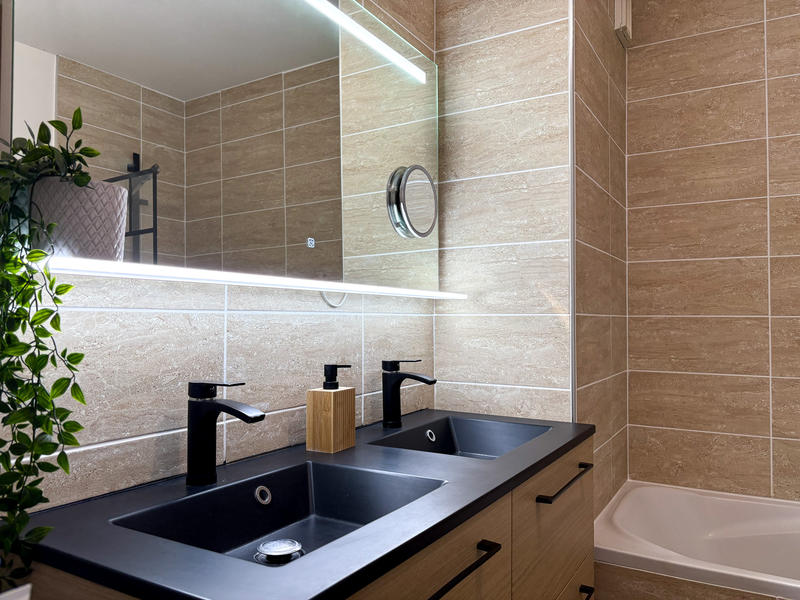 Appartement - 77 m² - 3 pièces