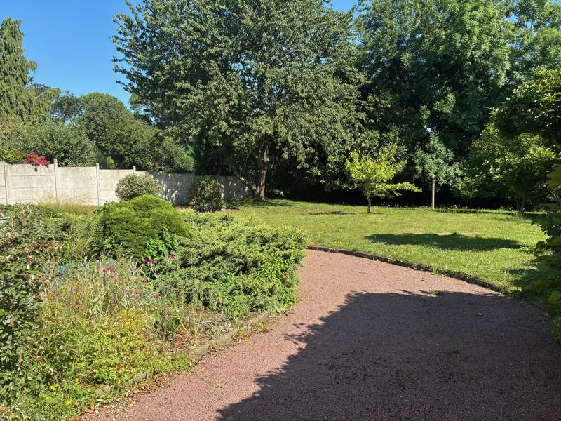 Maison - 92 m² - 5 pièces