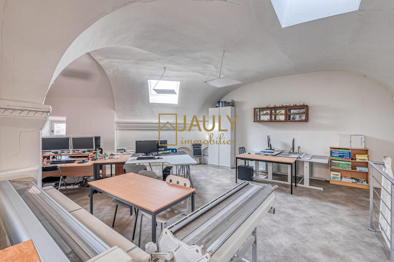 Bureau - 266 m² - 10 pièces