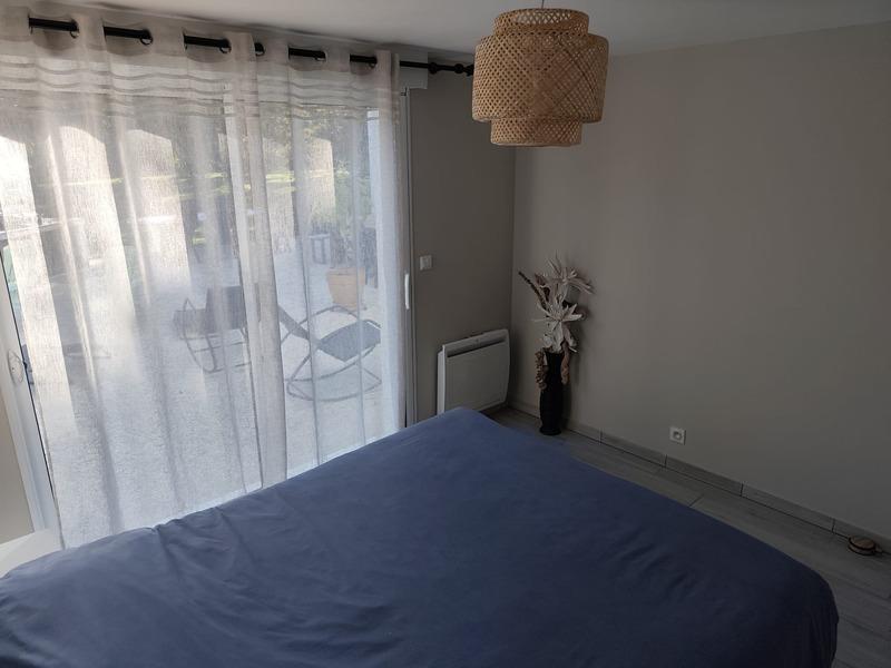 Maison - 205 m² - 9 pièces