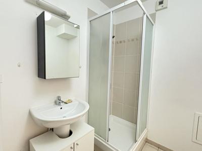 Appartement ancien - 35 m² - 1 pièce