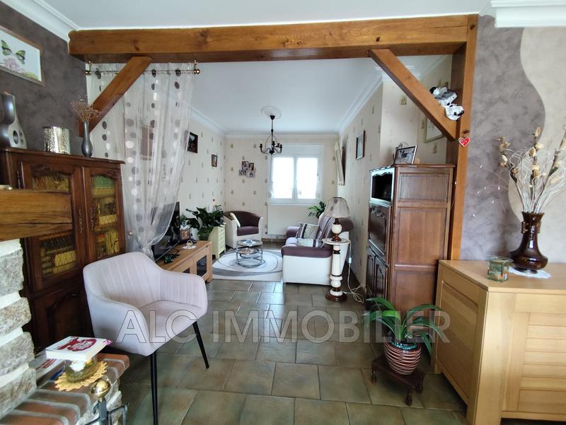 Maison - 71 m² - 5 pièces
