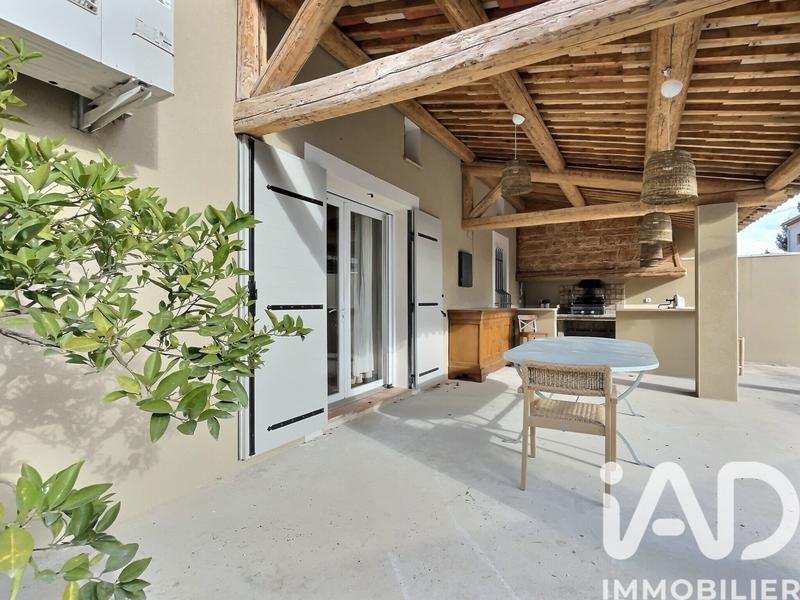 Maison - 185 m² - 6 pièces