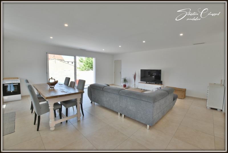 Maison - 98 m² - 4 pièces