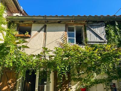 Maison de village - 183 m² - 8 pièces