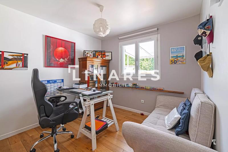 Maison - 135 m² - 4 pièces