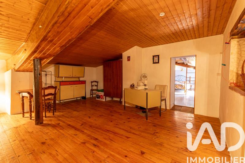 Maison de village - 180 m² - 6 pièces