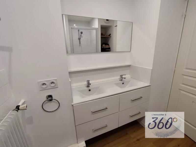 Appartement - 62 m² - 3 pièces