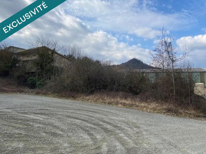 Local commercial - 1 125 m² - 14 pièces