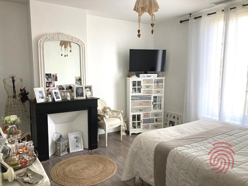 Maison bourgeoise - 140 m² - 5 pièces