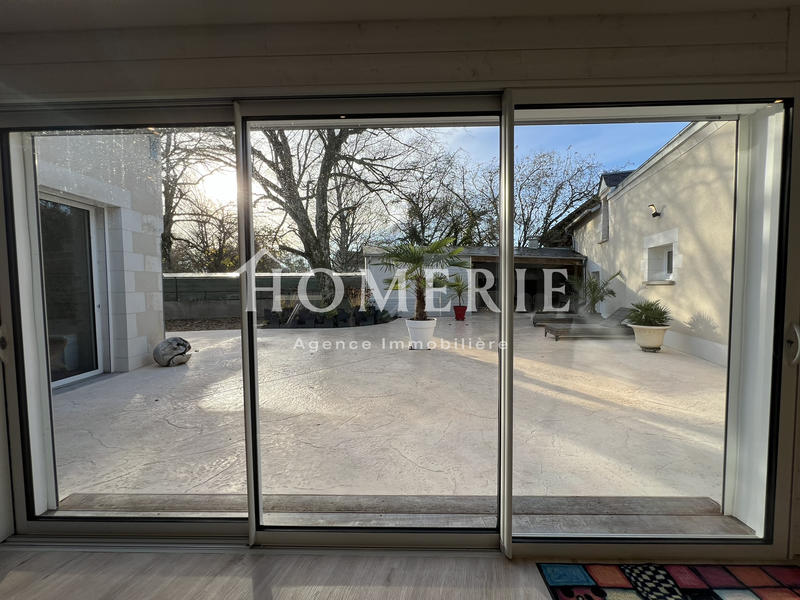 Maison - 232 m² - 7 pièces