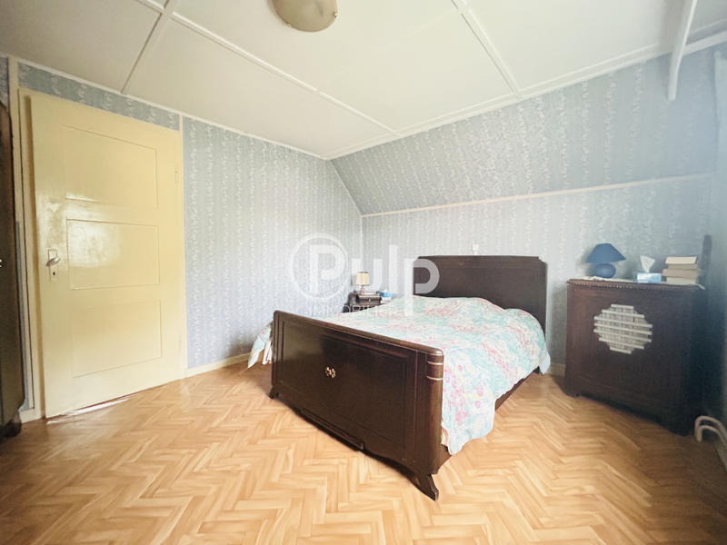 Maison - 122 m² - 8 pièces