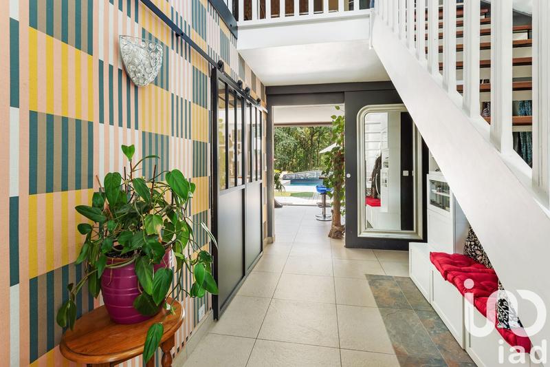 Maison - 190 m² - 7 pièces