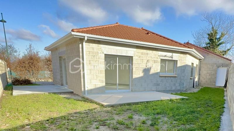 Villa - 95 m² - 4 pièces