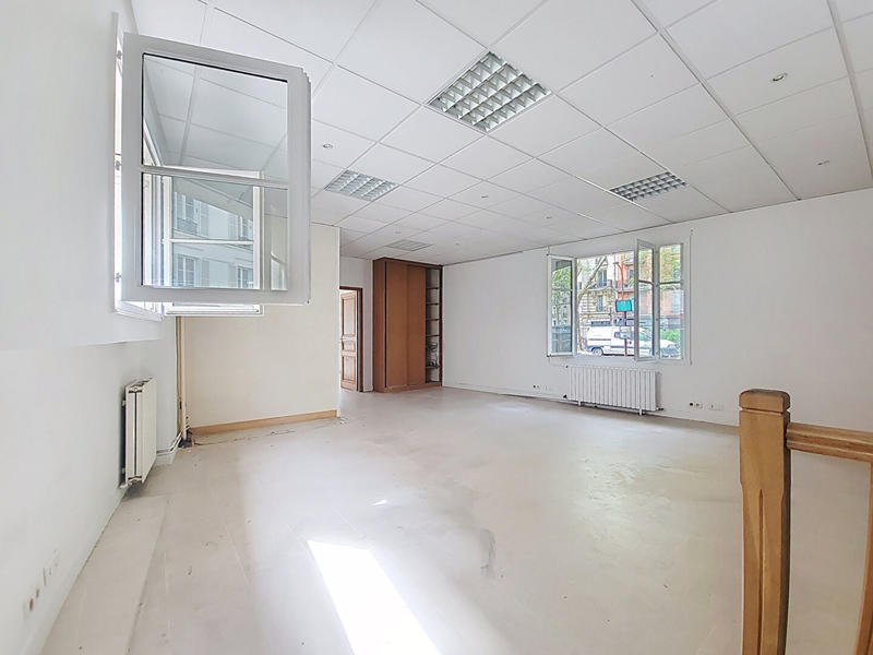 Bureau - 119 m² - 4 pièces