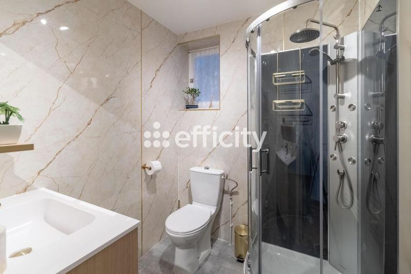 Pavillon - 100 m² - 5 pièces