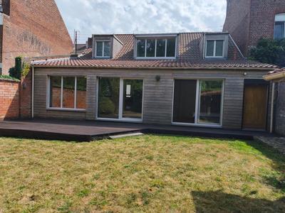 Maison - 163 m² - 6 pièces