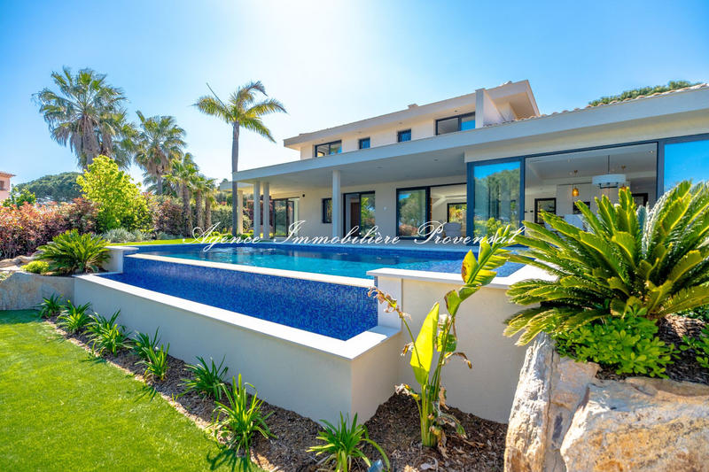 Villa - 370 m² - 7 pièces