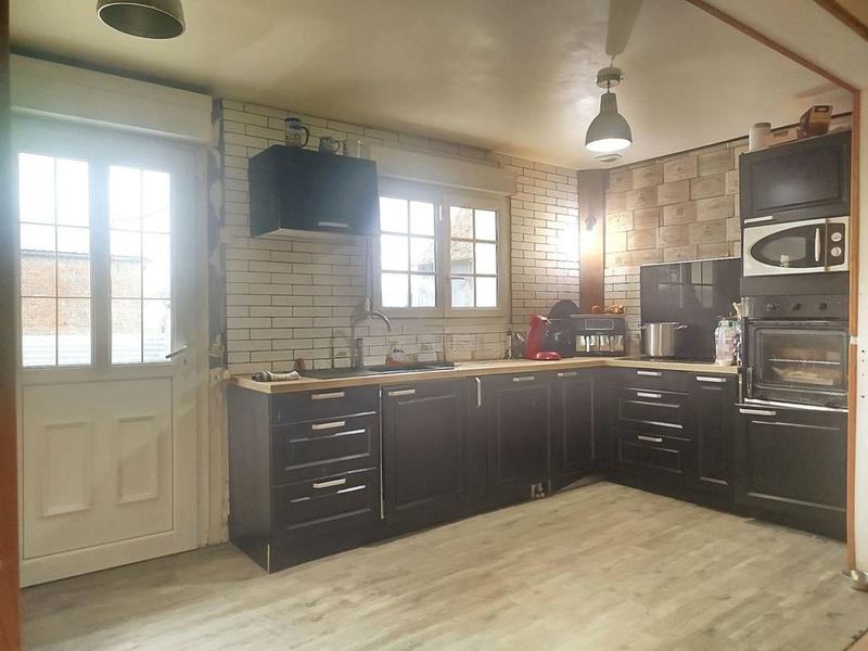 Maison traditionnelle - 119 m² - 8 pièces