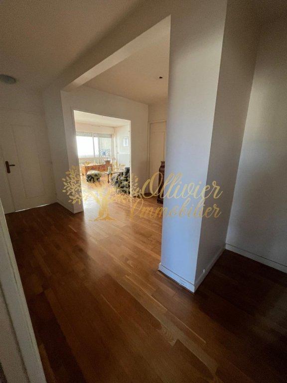 Appartement - 95 m² - 4 pièces