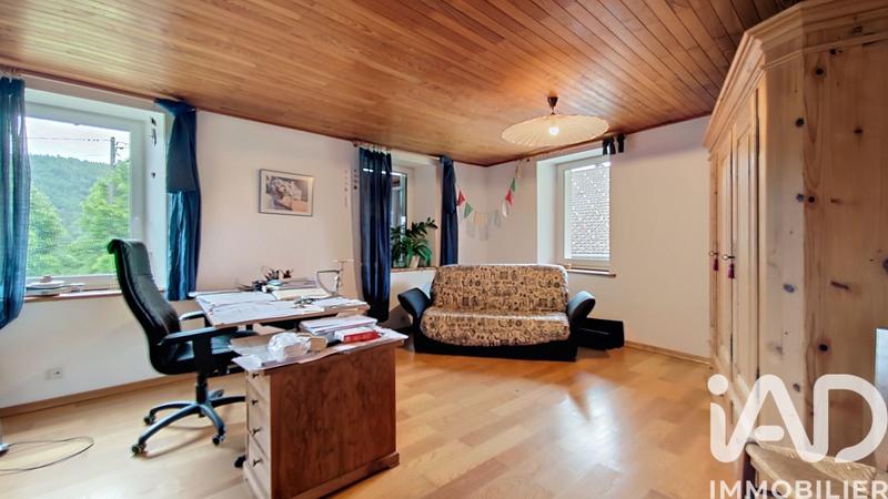 Maison - 258 m² - 5 pièces