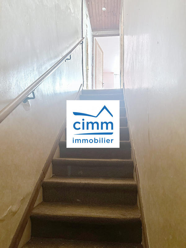 Bureau - 125 m² - 6 pièces