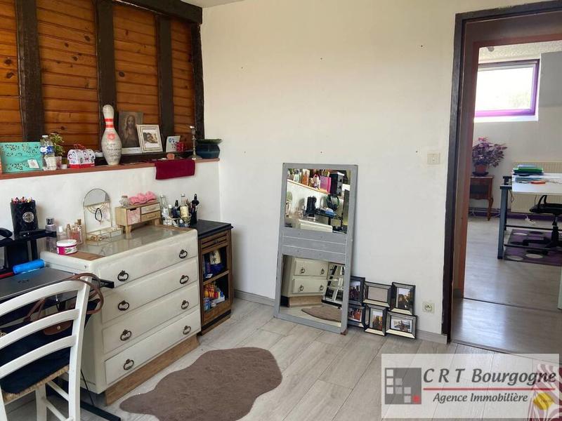 Maison - 176 m² - 7 pièces