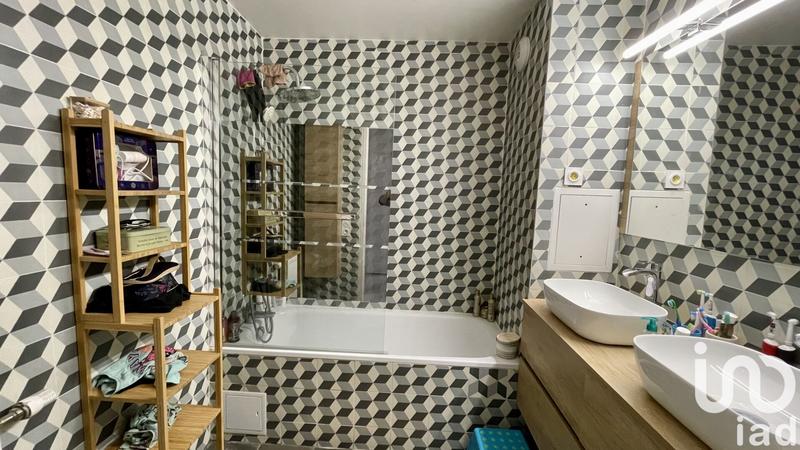 Appartement - 77 m² - 4 pièces