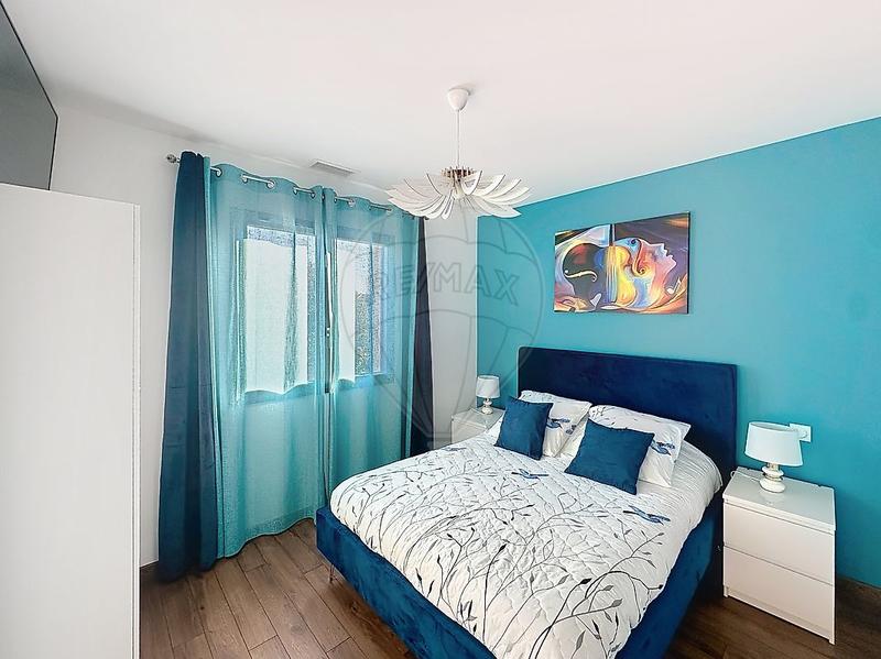 Maison - 140 m² - 6 pièces