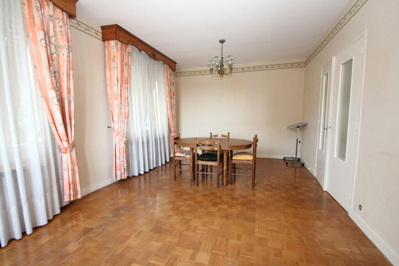 Maison - 134 m² - 5 pièces