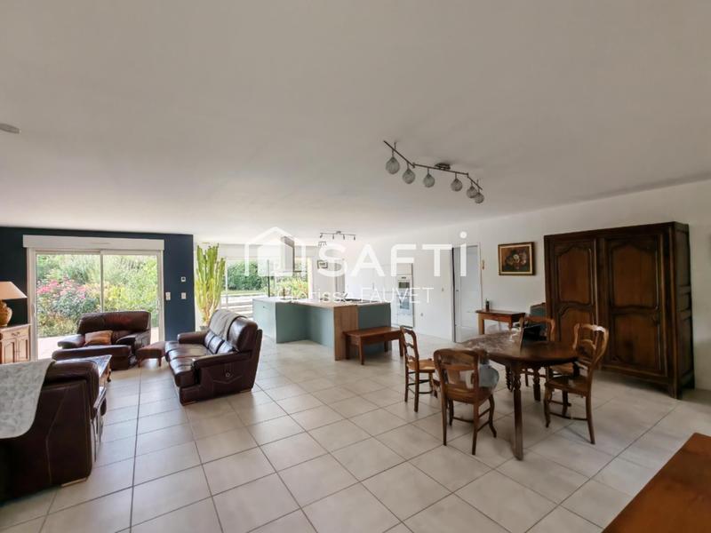 Maison - 147 m² - 4 pièces