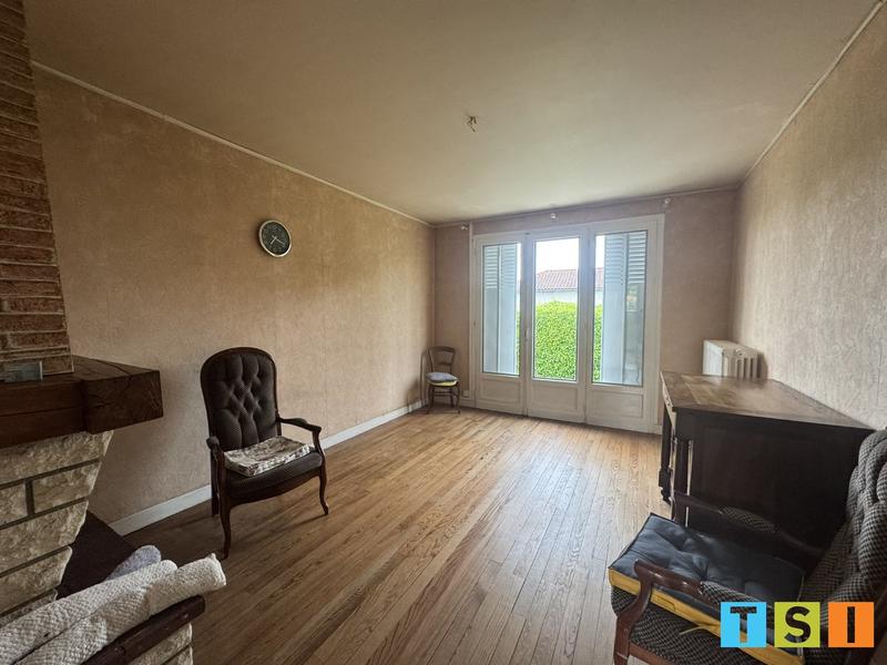 Maison - 95 m² - 5 pièces