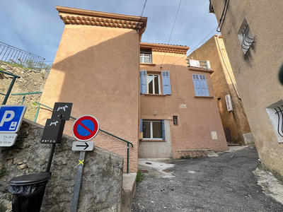 Maison - 85 m² - 3 pièces