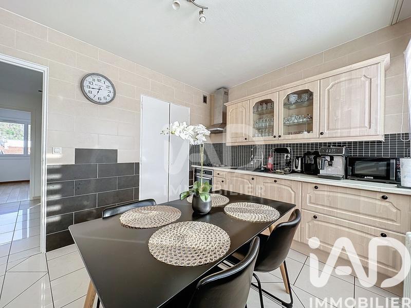 Appartement - 70 m² - 3 pièces