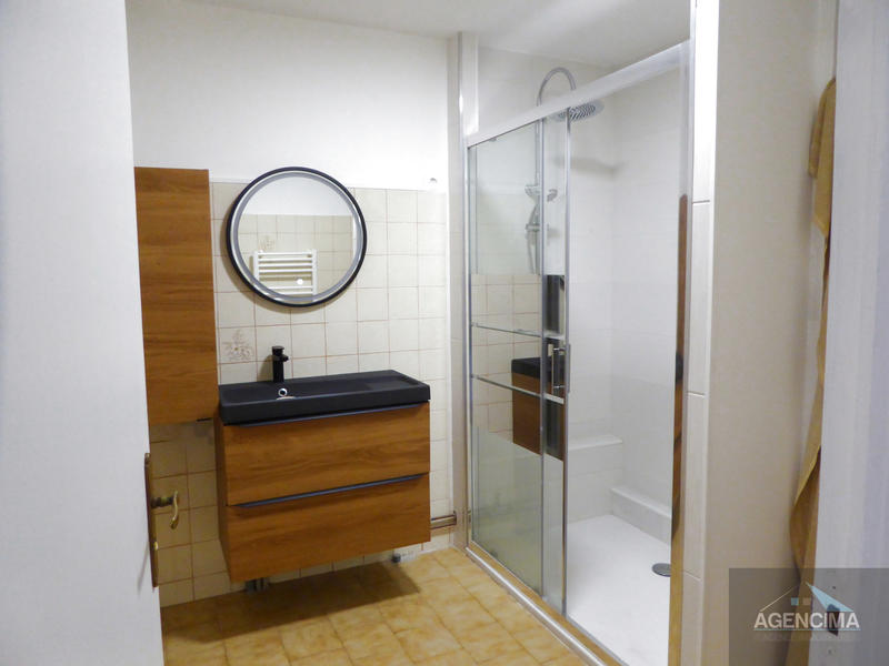 Villa - 80 m² - 4 pièces