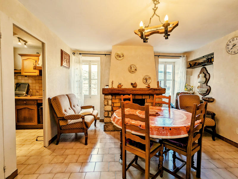 Maison de village - 66 m² - 5 pièces