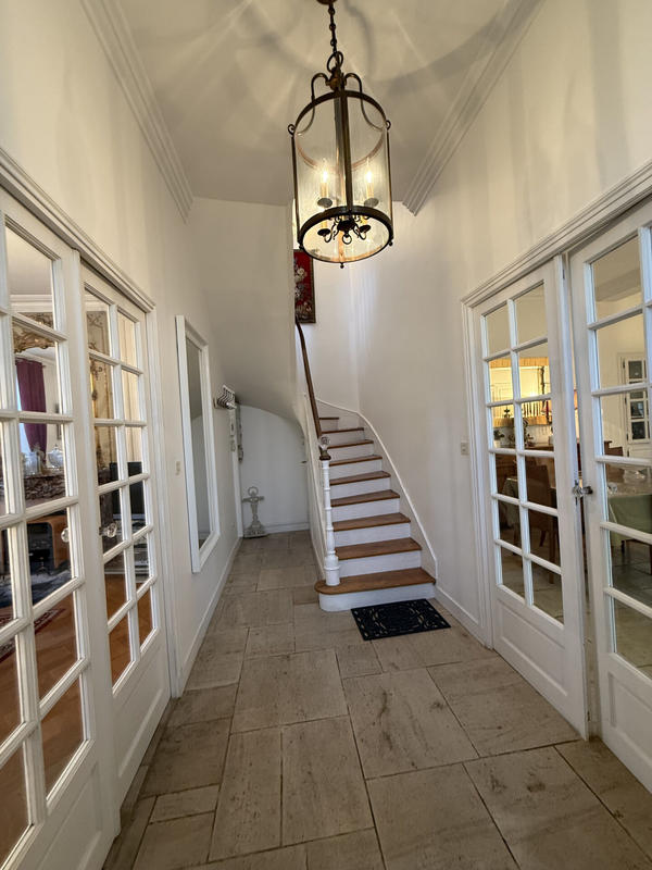 Maison - 191 m² - 7 pièces