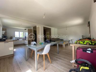 Maison - 120 m² - 5 pièces