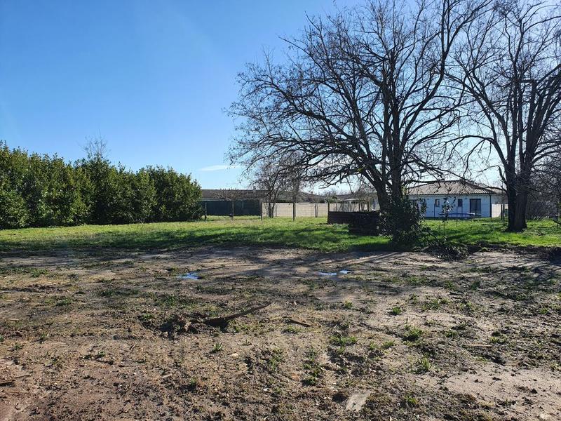 Terrain constructible - 1 001 m²