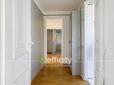 Pavillon - 145 m² - 6 pièces