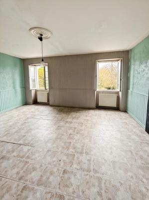 Maison - 189 m² - 8 pièces